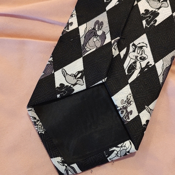 Official LOONEY TUNES STAMP COLLECTION Vintage Black and White Tie 4" Rare Find - Picture 4 of 4